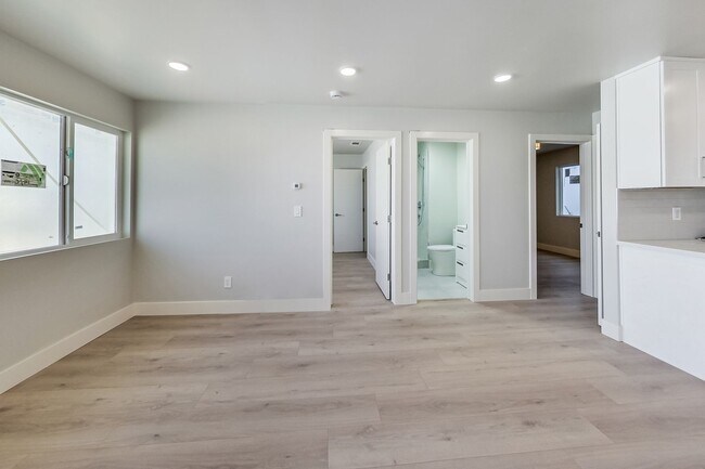 Building Photo - Brand New Renovated 2BR in Prime Dolores Location
