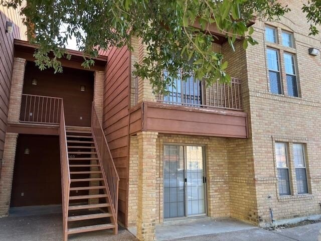 Building Photo - 9802 Cantera Ct