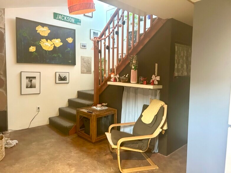 Building Photo - 2803 S 1000 E