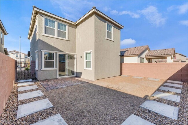 Building Photo - 2824 Mozia Ct