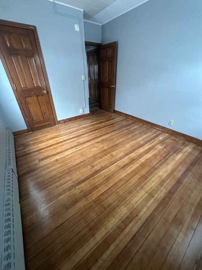 Building Photo - 43 Prospect St