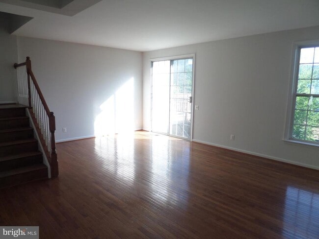 Building Photo - 45788 Smoketree Terrace