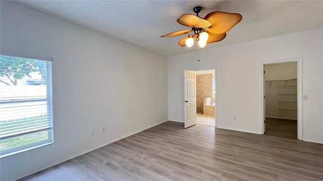 Building Photo - 123 Jaybee Ave