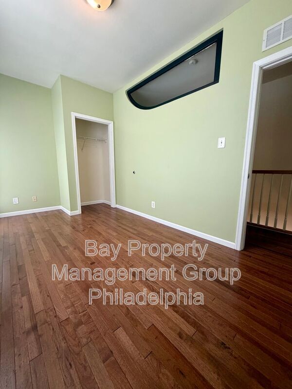 Building Photo - 3847 Spring Garden St