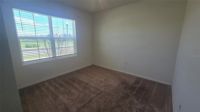 Building Photo - 3358 Summerdale Way