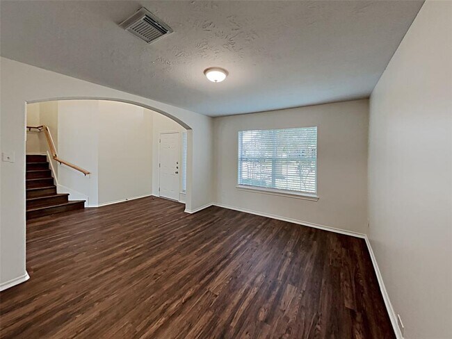 Building Photo - 15334 Sienna Oak Dr