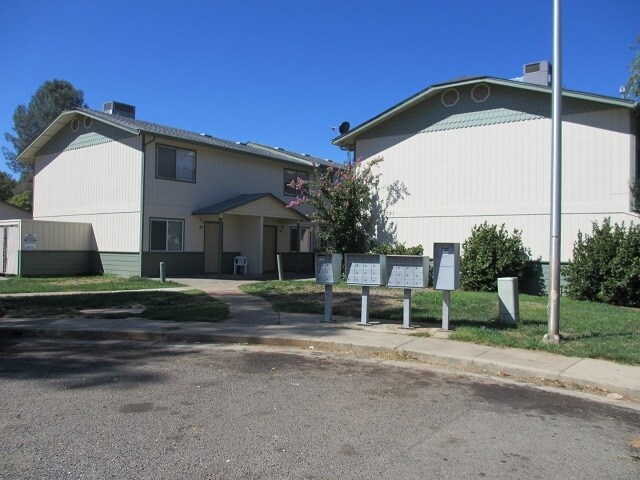 Building Photo - 1721 Azoulay Ct