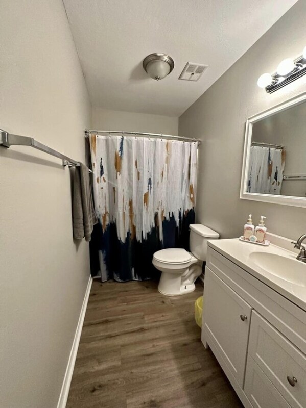 Building Photo - 312 Bream Ave