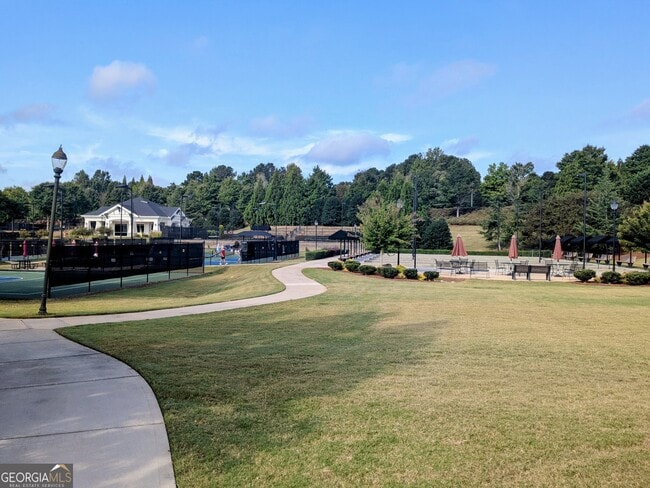 Building Photo - 318 Duplin Dr