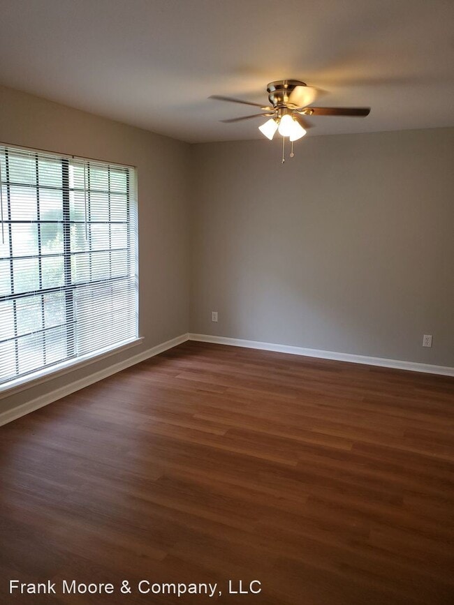 Building Photo - 3 br, 2 bath House - 938 Mill Drive