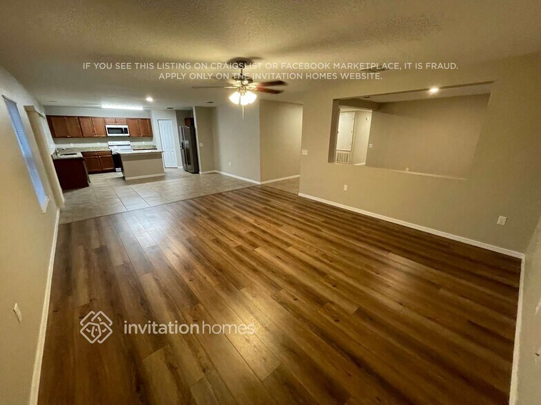 Building Photo - 10153 Winding River Rd