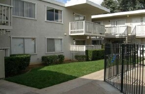 Building Photo - La Posada Apartments