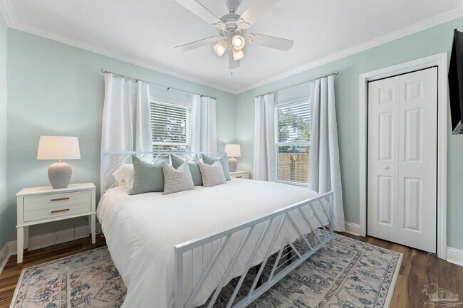 Building Photo - 204 Brown Rd