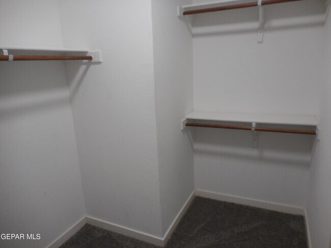 Building Photo - 12125 Mesquite River Dr