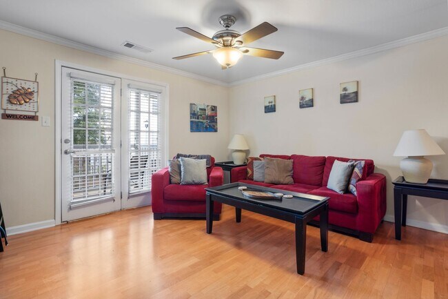 Building Photo - WATERFRONT LIVING! BEAUTIFULLY APPOINTED CONDO ON THE BAYOU IN OS SCHOOL DIST - FULLY FURNISHED