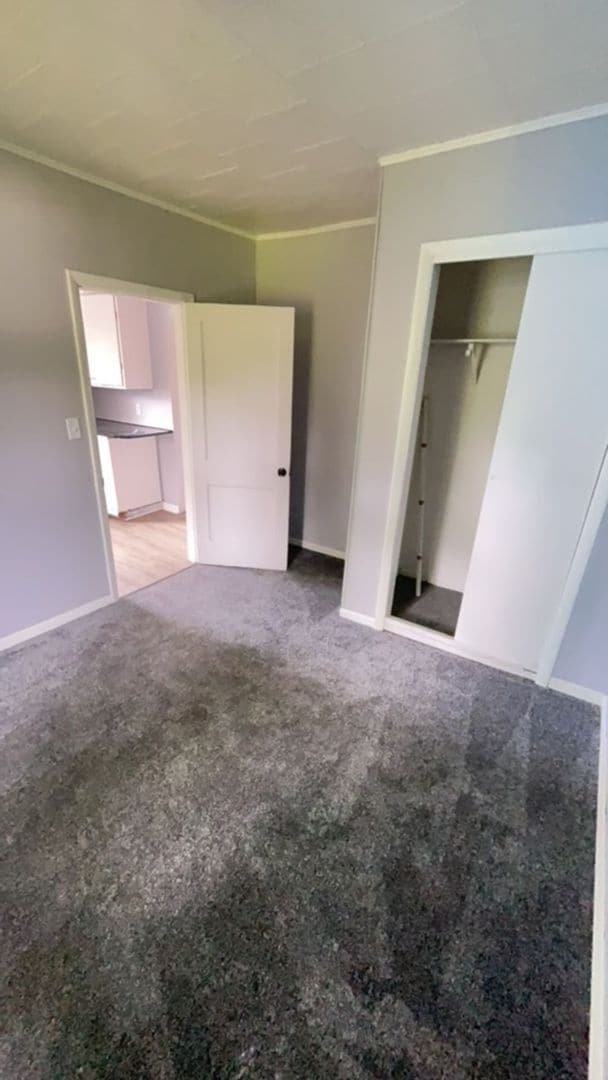 Building Photo - Single Family Home Available!