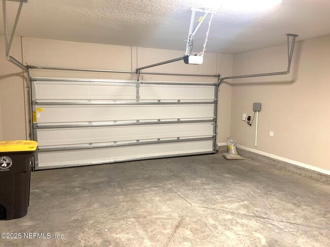 Building Photo - 7165 Longleaf Branch Dr