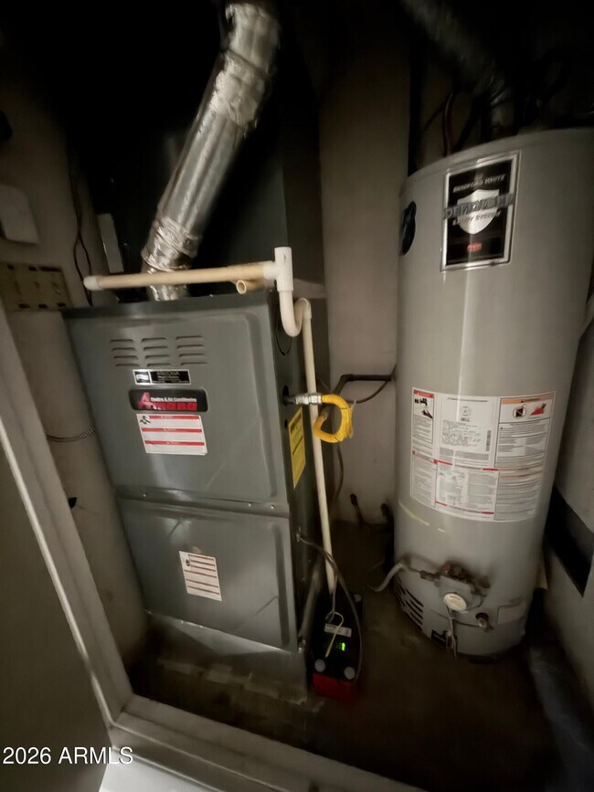 Building Photo - 2849 Dove Dr