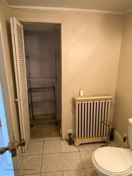 Building Photo - 104 W Emerson St