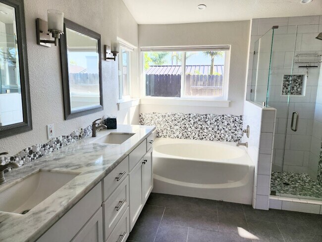 Building Photo - Nipomo Single Story Newly Updated