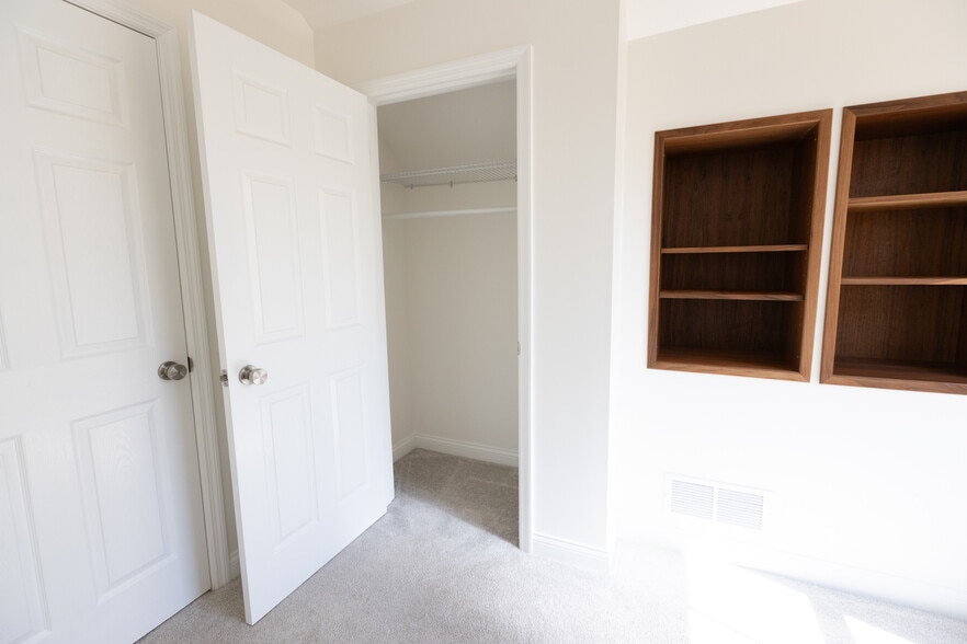 office/bonus room closet - 953 Dennison Ave