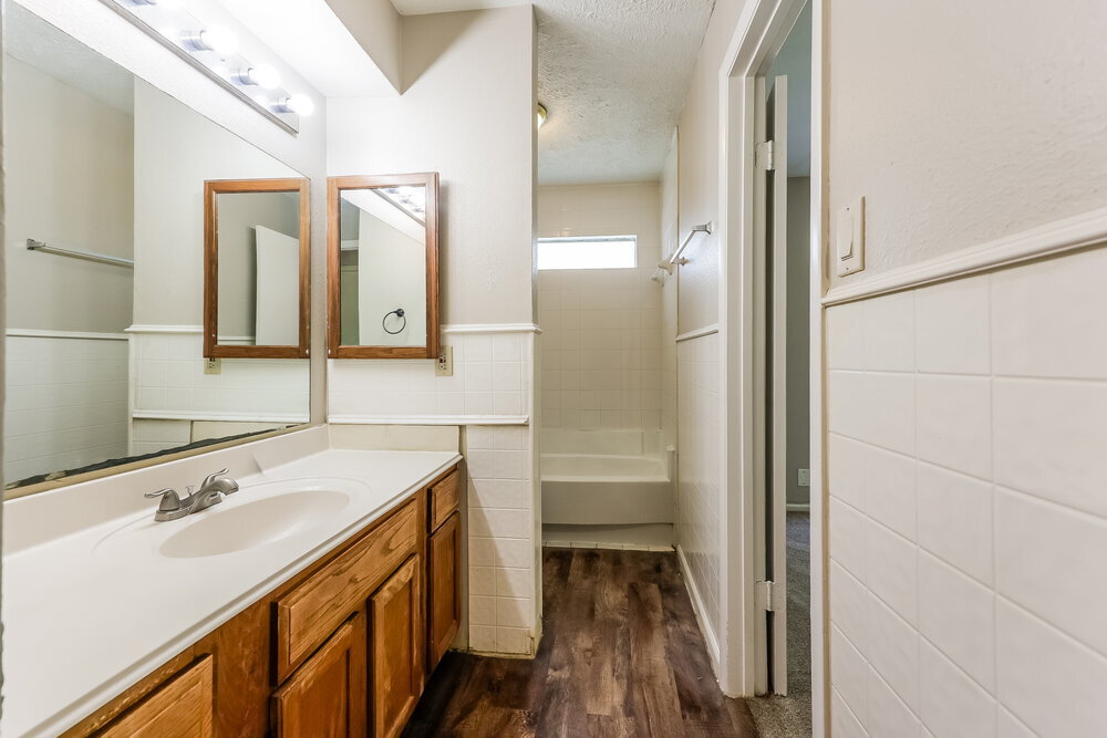 Building Photo - 19834 Packwood Dr