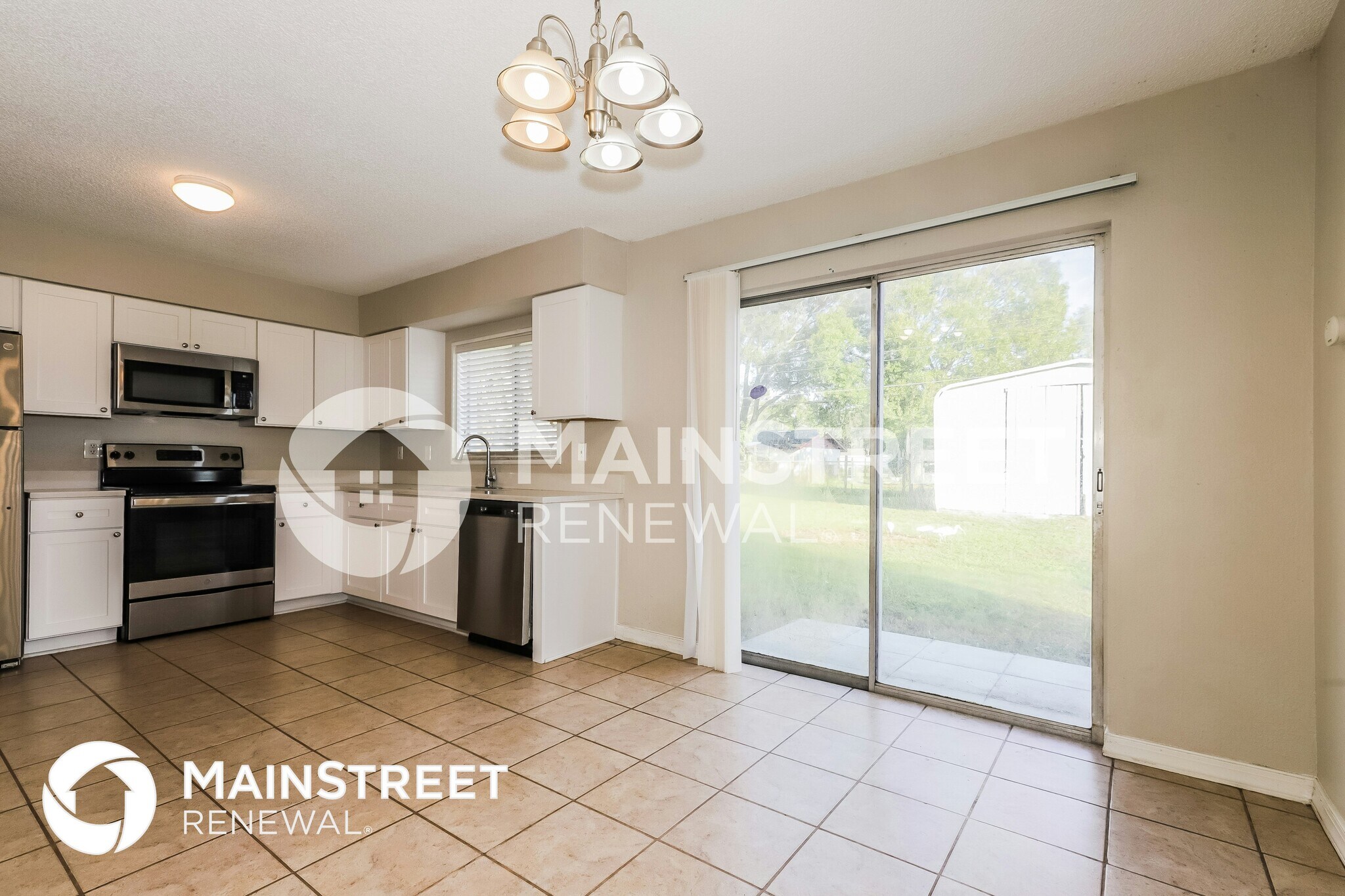 Building Photo - 2860 Orchid Ln