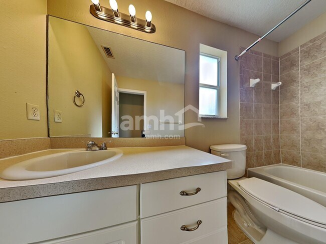 Building Photo - 212 Citrus Landing Dr