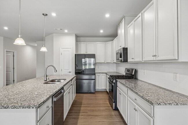 Building Photo - 308 Grassy Glen Dr