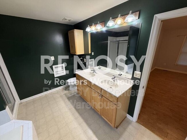Building Photo - 345 Spenceola Pkwy