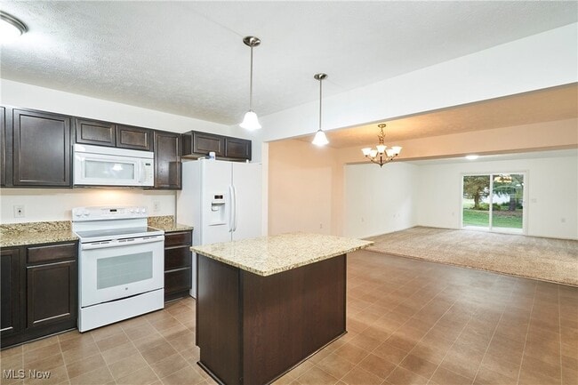 Building Photo - 1747 Blase Nemeth Rd