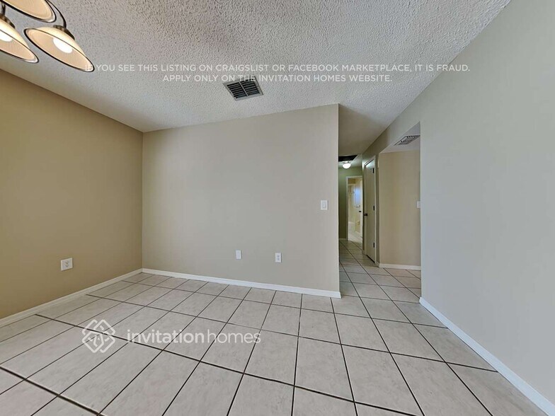 Building Photo - 3742 Sapphire Ct