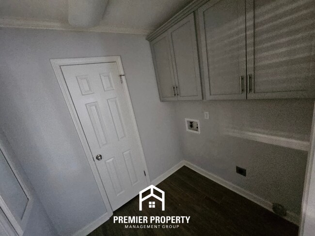 Building Photo - Executive 4BR Estate in Dogwood Trails | Houston High Schools & Designer Finishes