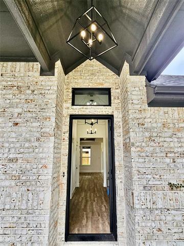 Building Photo - 4317 South Dr