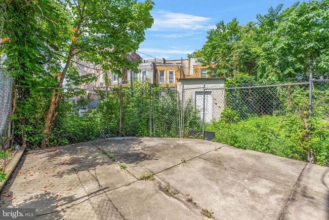 Building Photo - 4288 Viola St