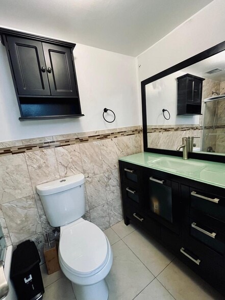 BATHROOM - 1750 115th NE St