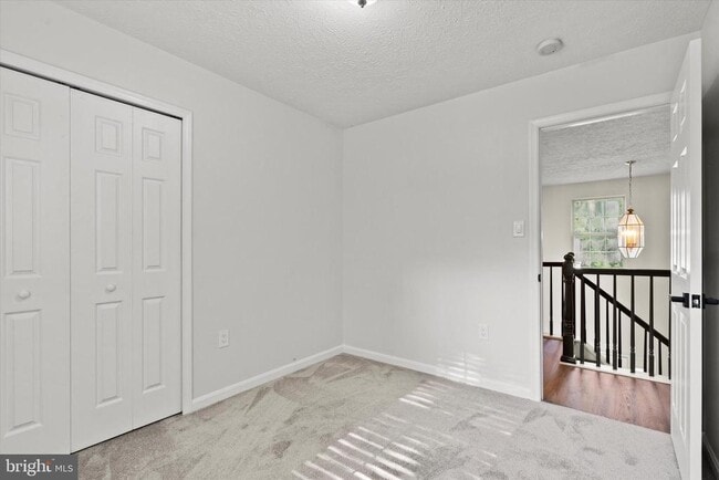 Building Photo - 2230 Community Dr