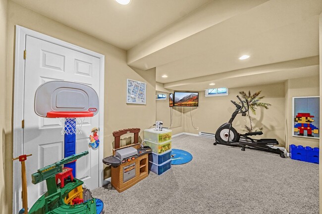 Building Photo - 4 Bedroom 4 Bath culdesac home in the Hart...