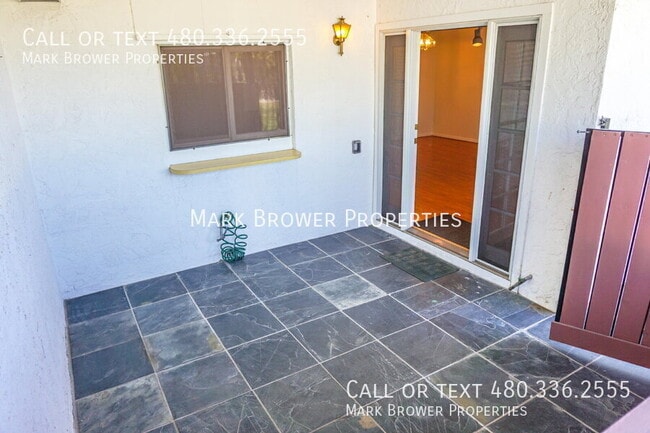 Building Photo - 3131 S Fairfield Dr
