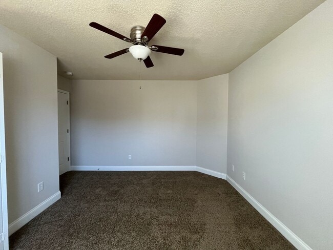 Building Photo - 116 Damascus Dr