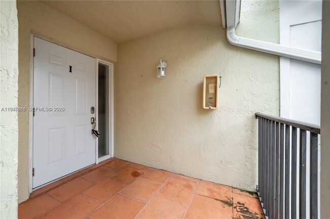 Building Photo - 1031 Adams Ave