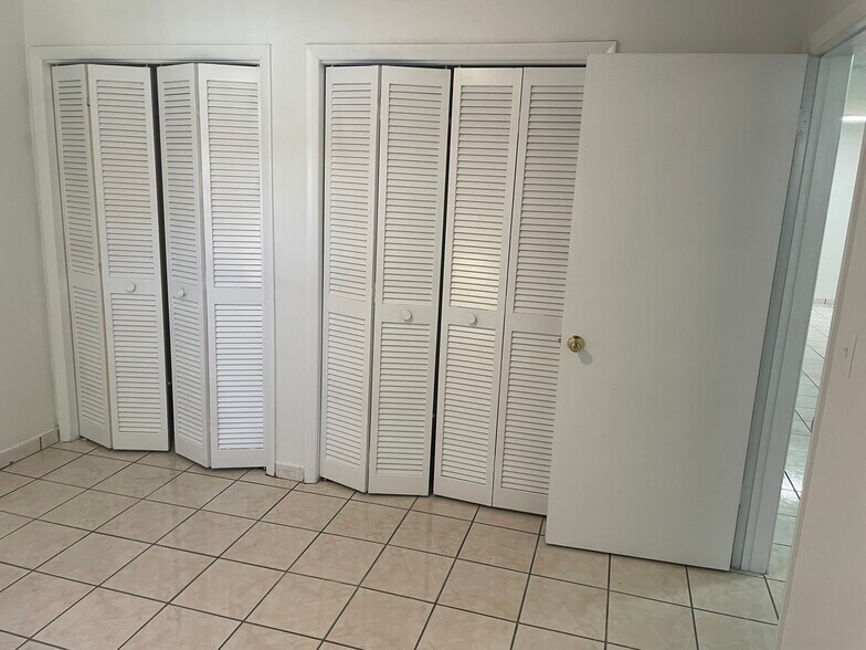 Building Photo - 1993 W 2nd Ave