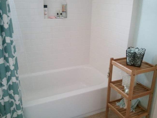 2nd Bath tub/Shower - 214 Avenue C