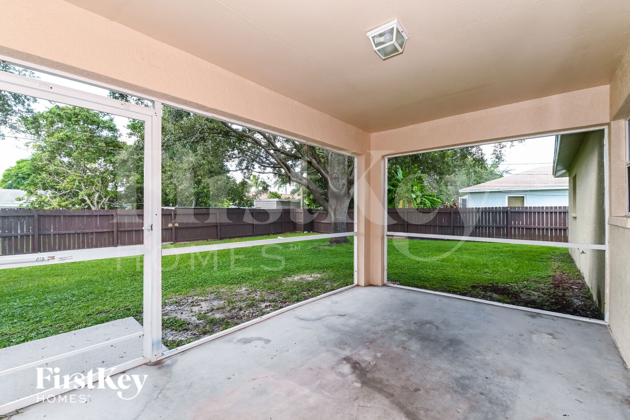 Building Photo - 1116 SW 47th St