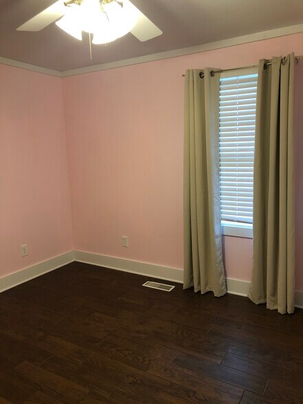 Building Photo - 6592 Moores Mill Rd