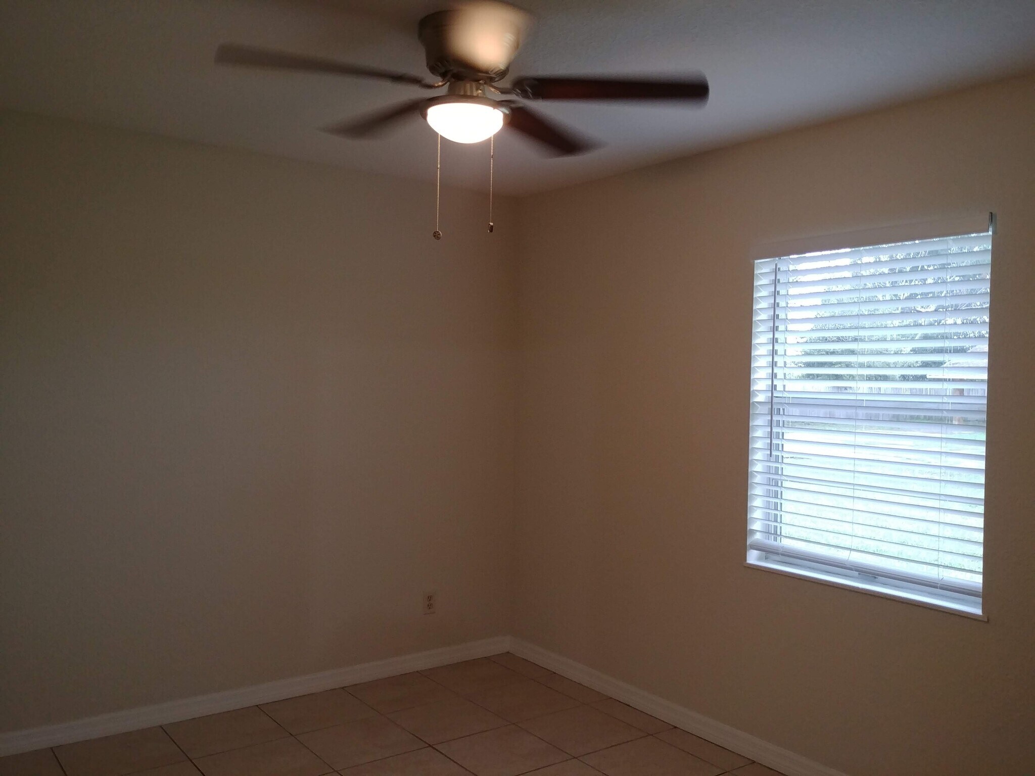 Bedroom #1 Front - 4460 County Road 472