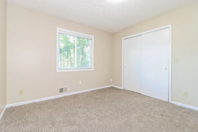Building Photo - 4223 King James Ct