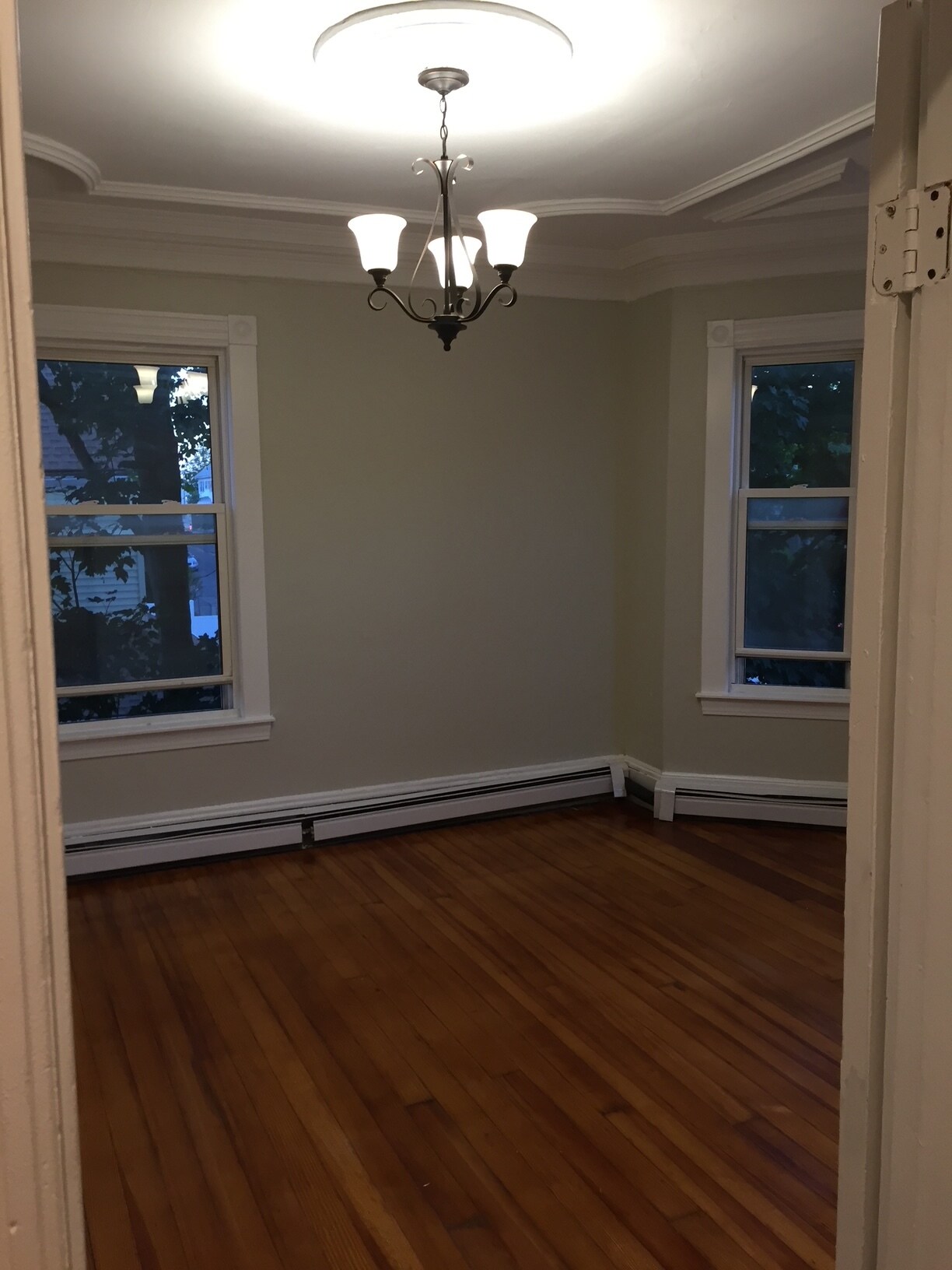 Building Photo - 1488 Hyde Park Ave