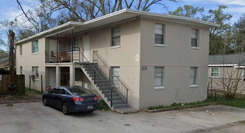 Building Photo - 1824 W 14th St
