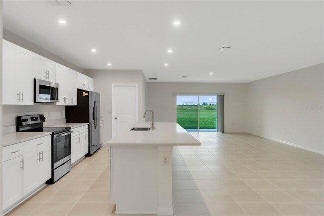 Building Photo - 5399 Tuscany Ln